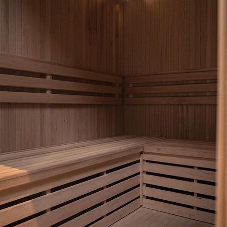 Set Spa 穆斯克龙 外观 照片